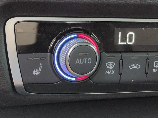 Used 2022 Audi Q3 2.0T Premium Plus image 24