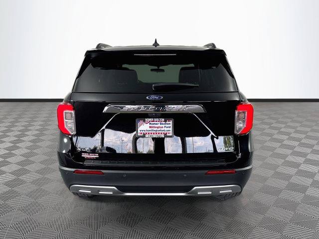Certified 2023 Ford Explorer XLT w/ Equipment Group 202A AWD/4WD image 6