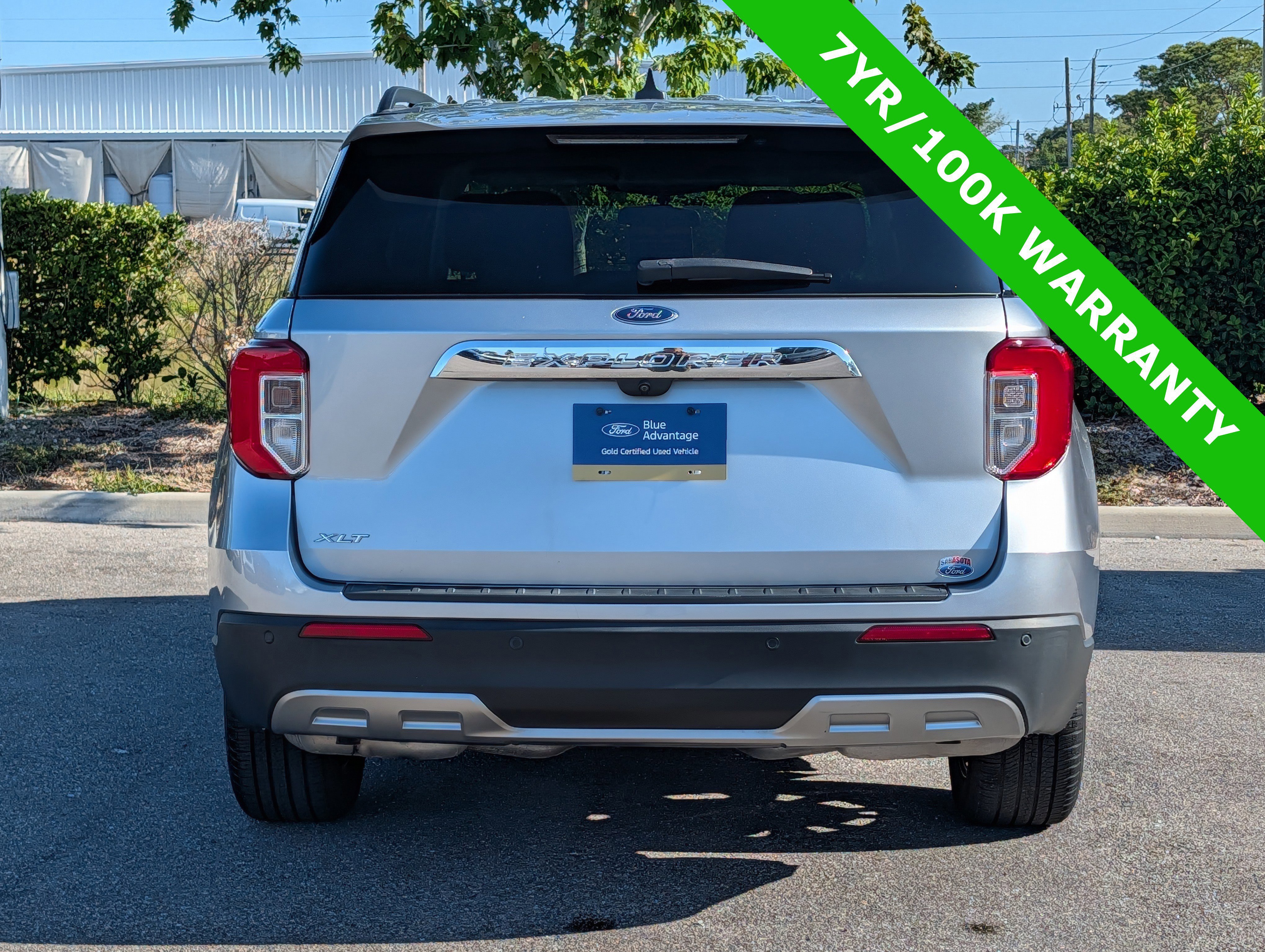Certified 2023 Ford Explorer XLT w/ Equipment Group 202A RWD image 4