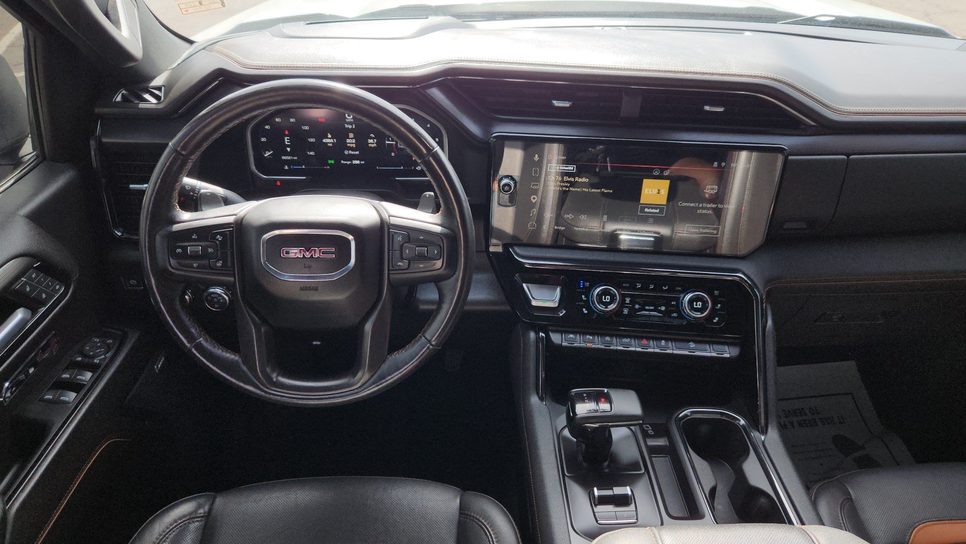 Used 2023 GMC Sierra 1500 AT4 w/ Technology Package AWD/4WD image 19