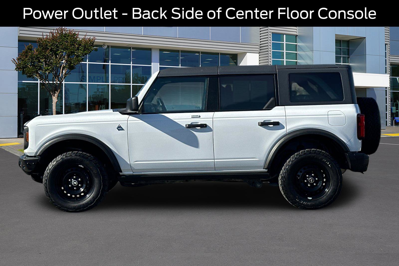Certified 2023 Ford Bronco Black Diamond AWD/4WD image 13