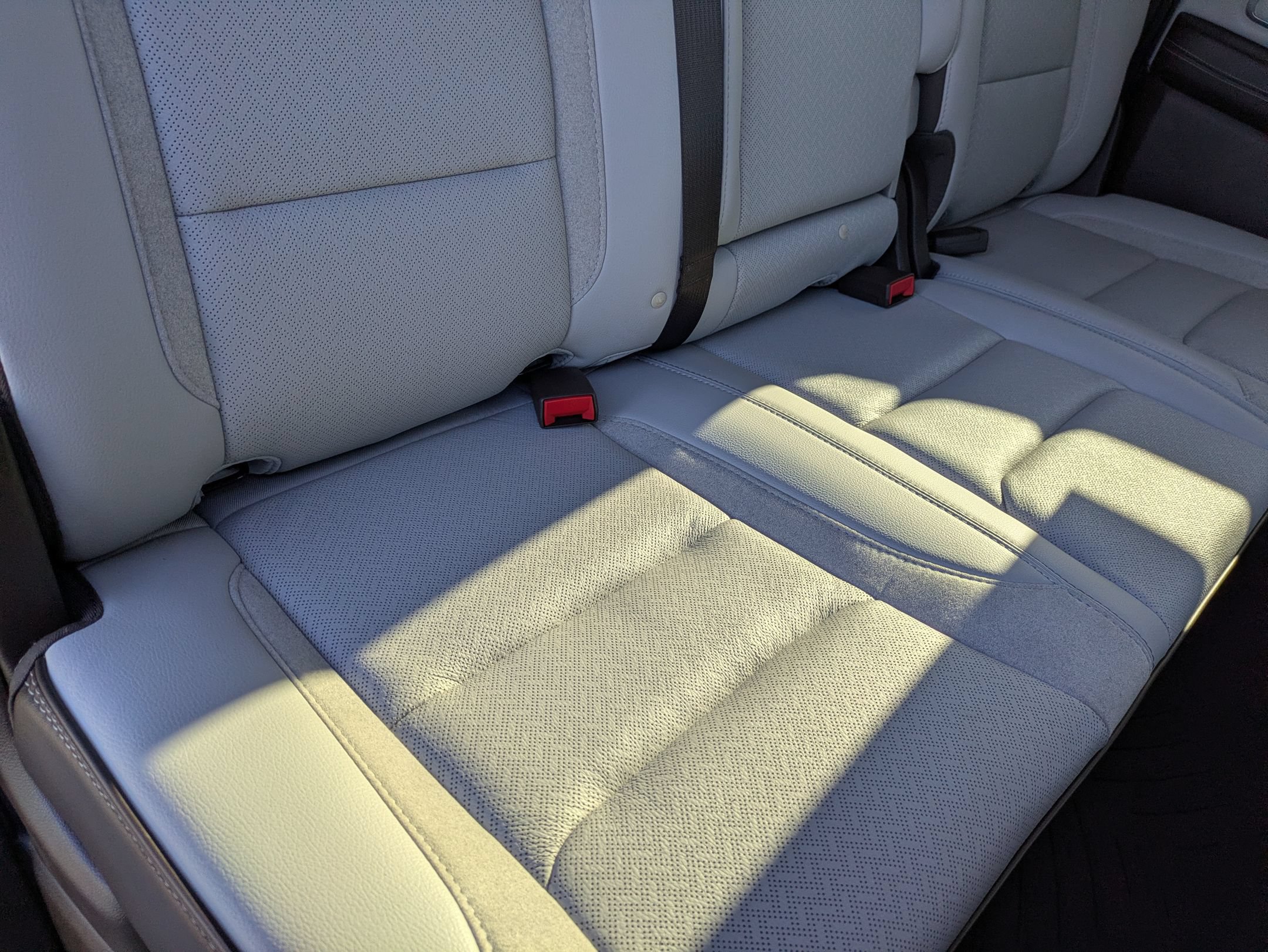 Used 2025 RAM 1500 Laramie AWD/4WD image 39