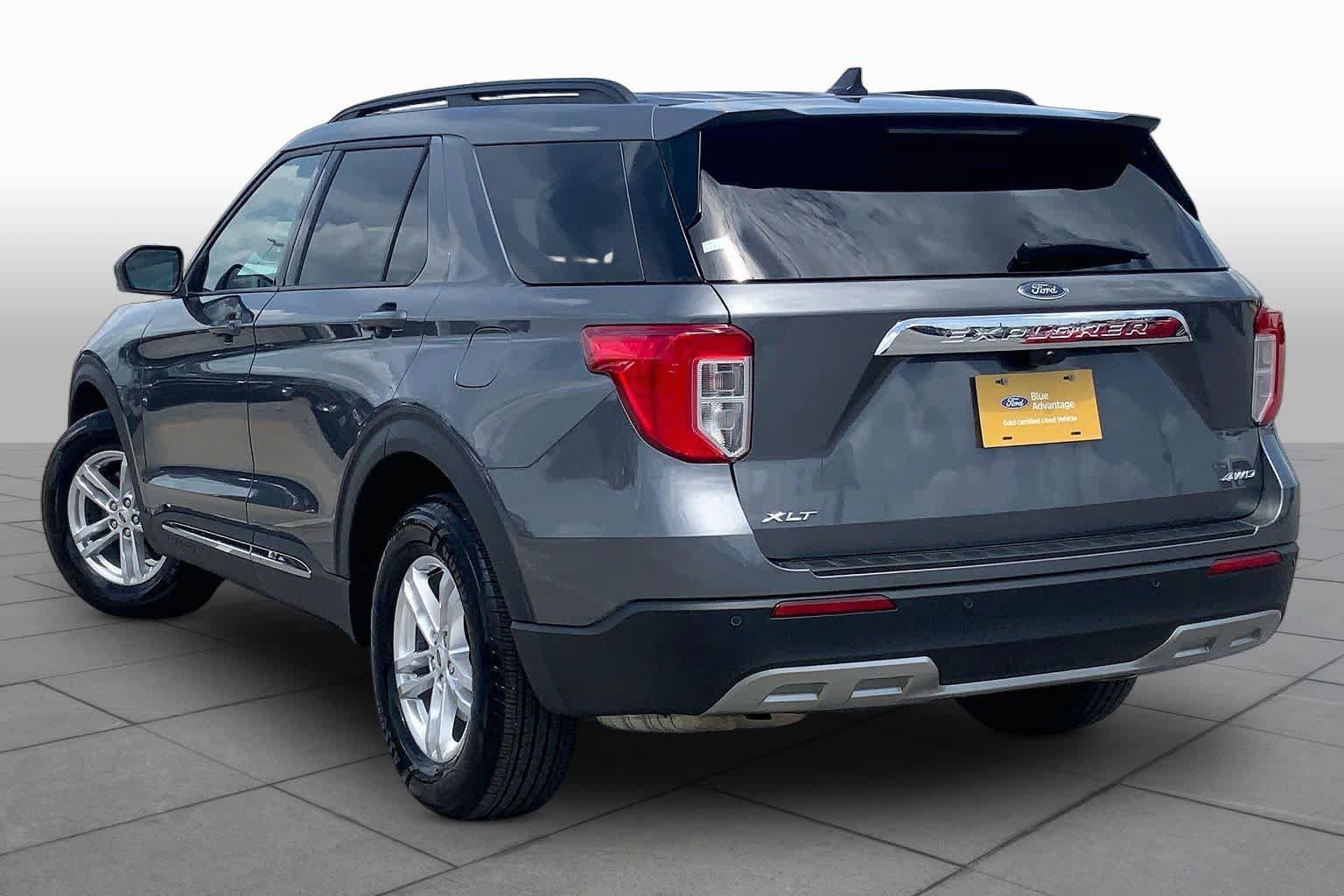 Certified 2023 Ford Explorer XLT w/ Equipment Group 202A AWD/4WD image 12