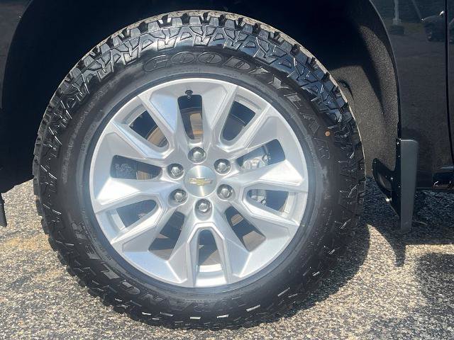 Used 2022 Chevrolet Silverado 1500 Custom AWD/4WD image 5