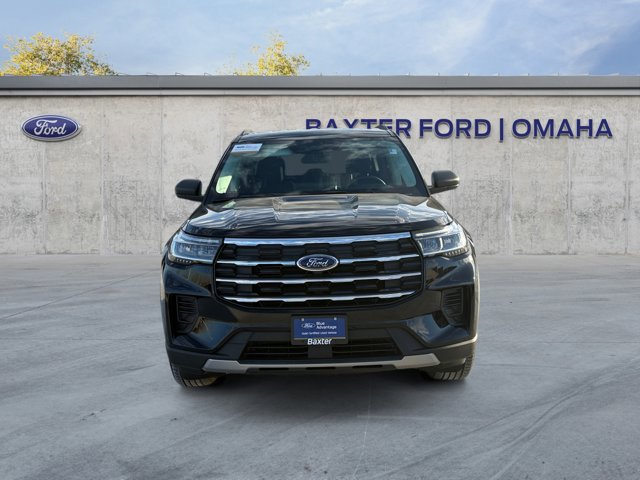 Certified 2025 Ford Explorer Active AWD/4WD image 8