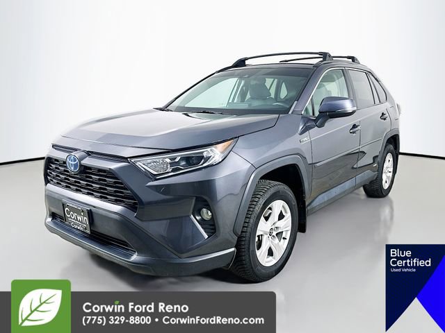 Used 2021 Toyota RAV4 XLE w/ Convenience Package AWD/4WD image 4