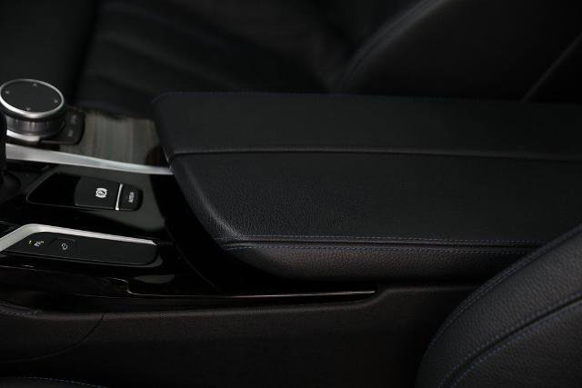 Used 2019 BMW 540i xDrive image 21