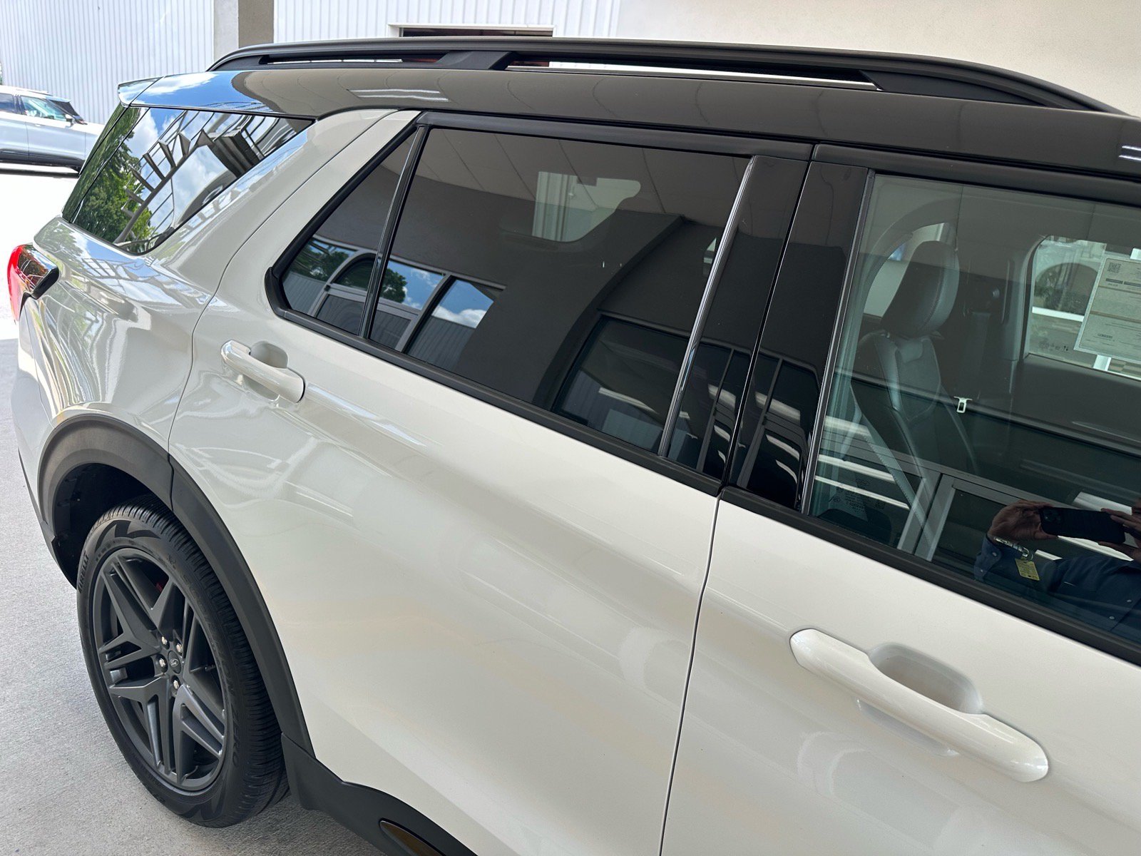Certified 2025 Ford Explorer ST RWD image 10