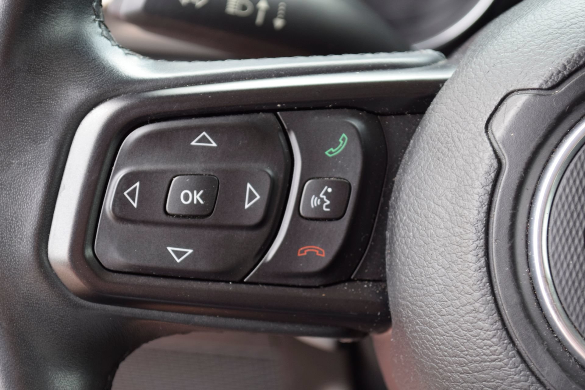 Used 2018 Jeep Wrangler Unlimited Sport S AWD/4WD image 8
