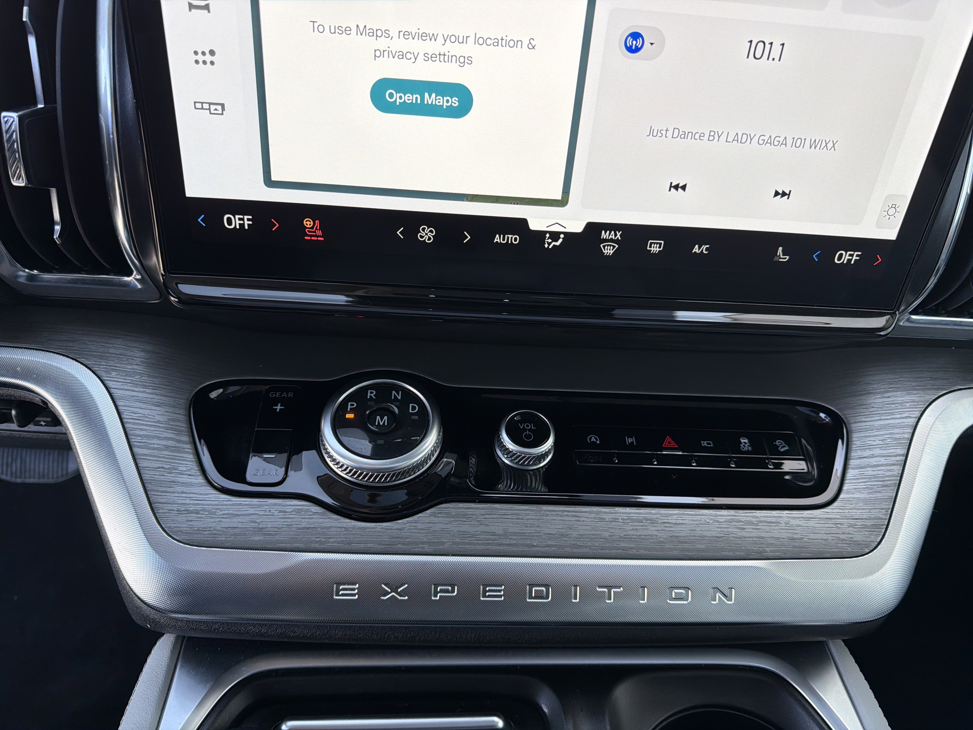 Certified 2025 Ford Expedition Platinum AWD/4WD image 55