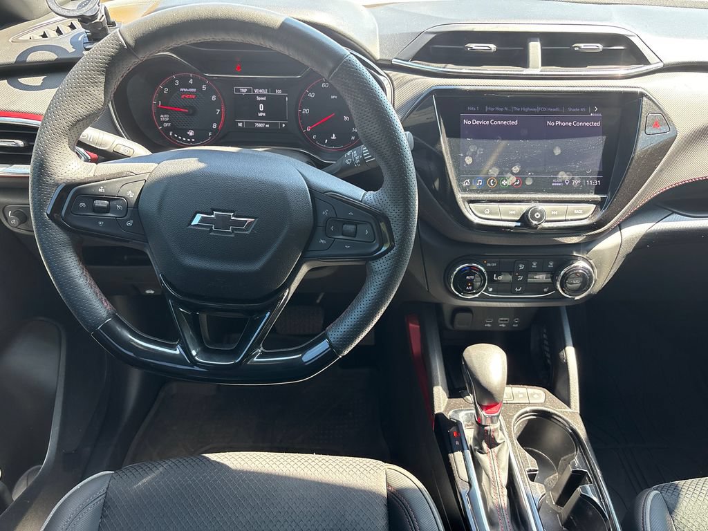 Used 2022 Chevrolet TrailBlazer RS w/ Convenience Package FWD image 21