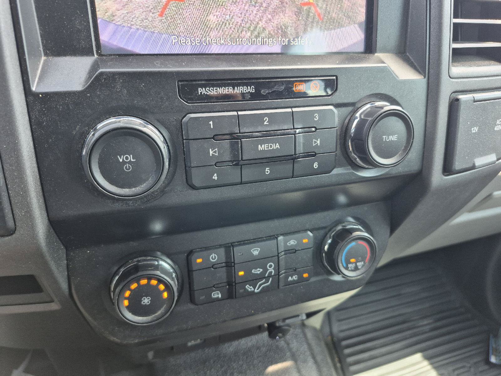Certified 2020 Ford F250 XL w/ STX Appearance Package AWD/4WD image 5