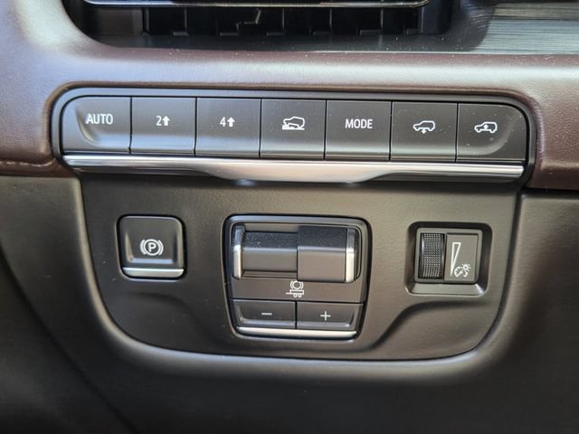 Used 2024 Cadillac Escalade Sport Platinum w/ LPO, ONYX Package AWD/4WD image 25