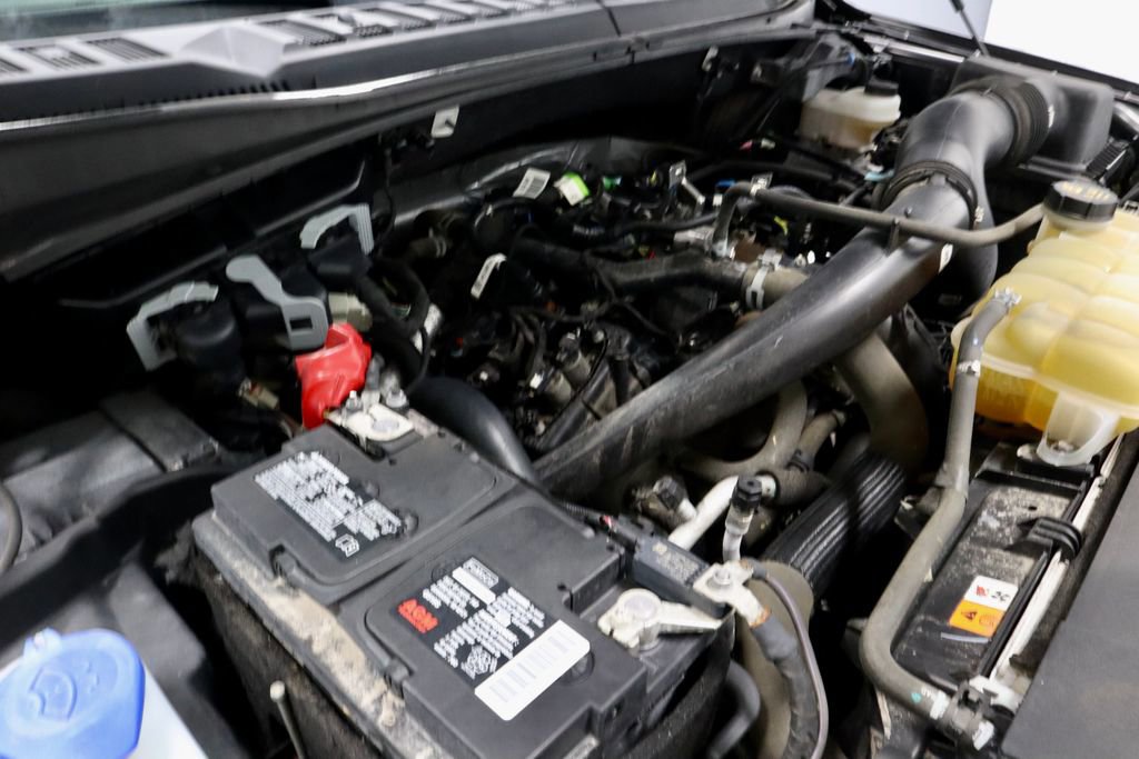 Certified 2019 Ford F150 XL w/ Equipment Group 101A Mid AWD/4WD image 17