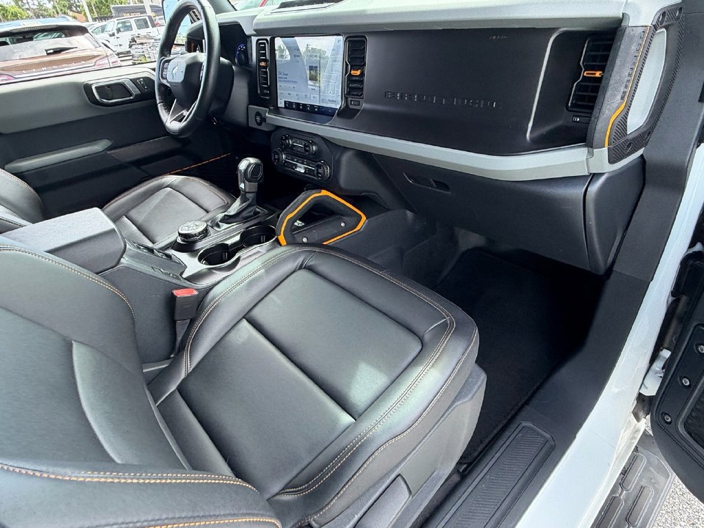 Certified 2021 Ford Bronco Badlands AWD/4WD image 16
