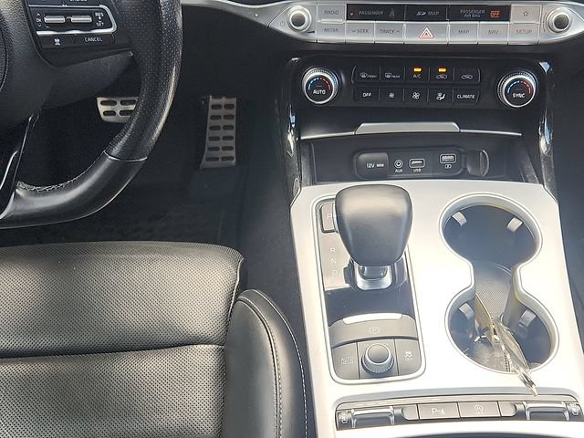Used 2018 Kia Stinger GT2 RWD image 19