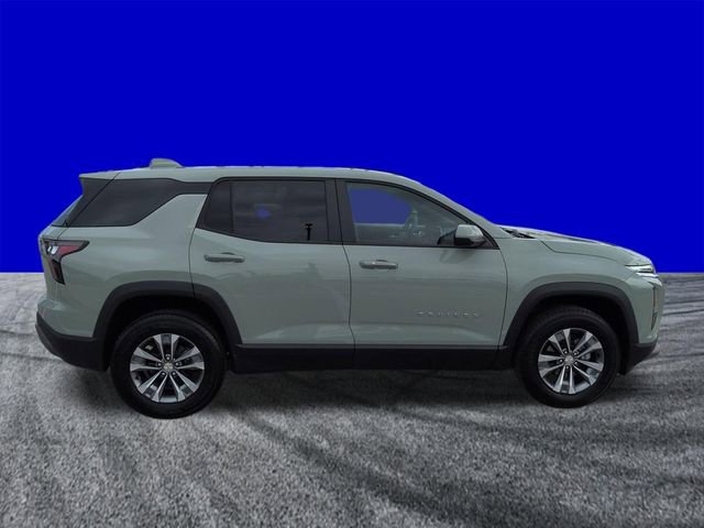 Used 2025 Chevrolet Equinox LT FWD image 3