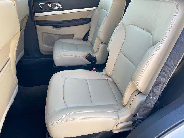 Certified 2016 Ford Explorer XLT w/ Equipment Group 202A image 16
