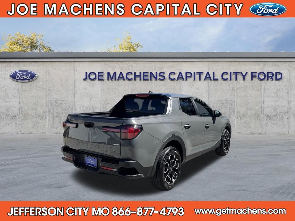 Used 2024 Hyundai Santa Cruz SE image 5