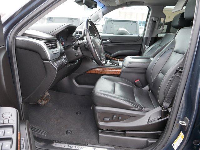 Used 2020 Chevrolet Suburban Premier image 12
