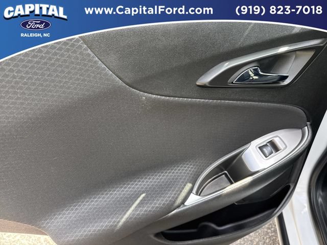 Used 2023 Chevrolet Malibu LT FWD image 17