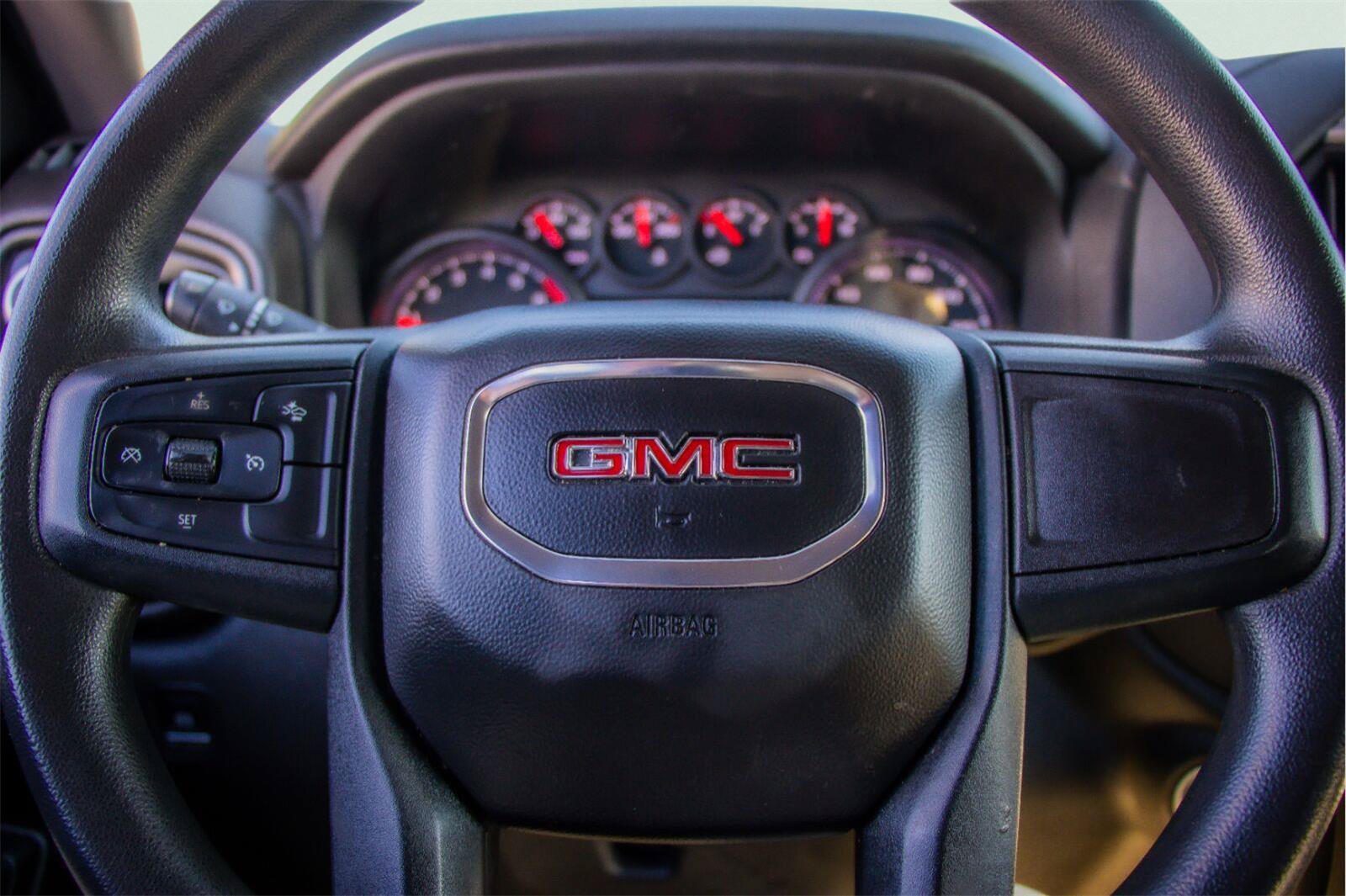 Used 2023 GMC Sierra 1500 Pro AWD/4WD image 12