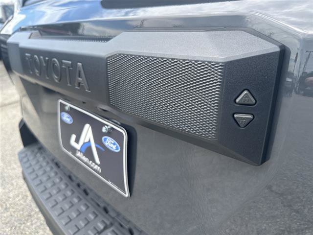 Used 2025 Toyota 4Runner SR5 RWD image 13