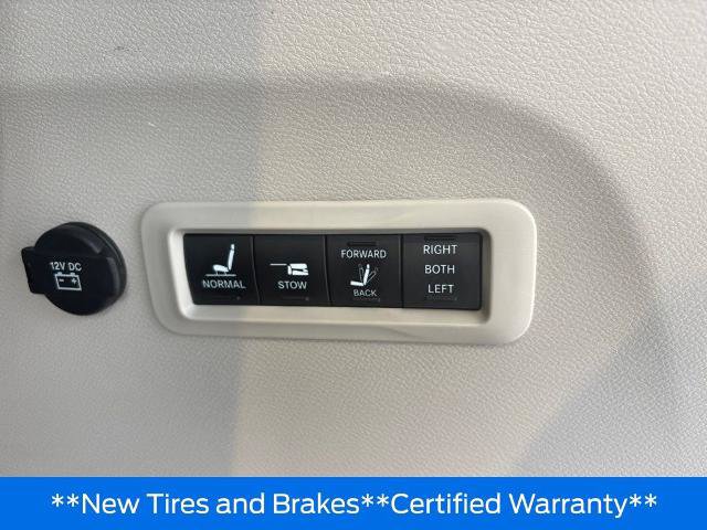 Used 2019 Chrysler Pacifica Limited FWD image 39