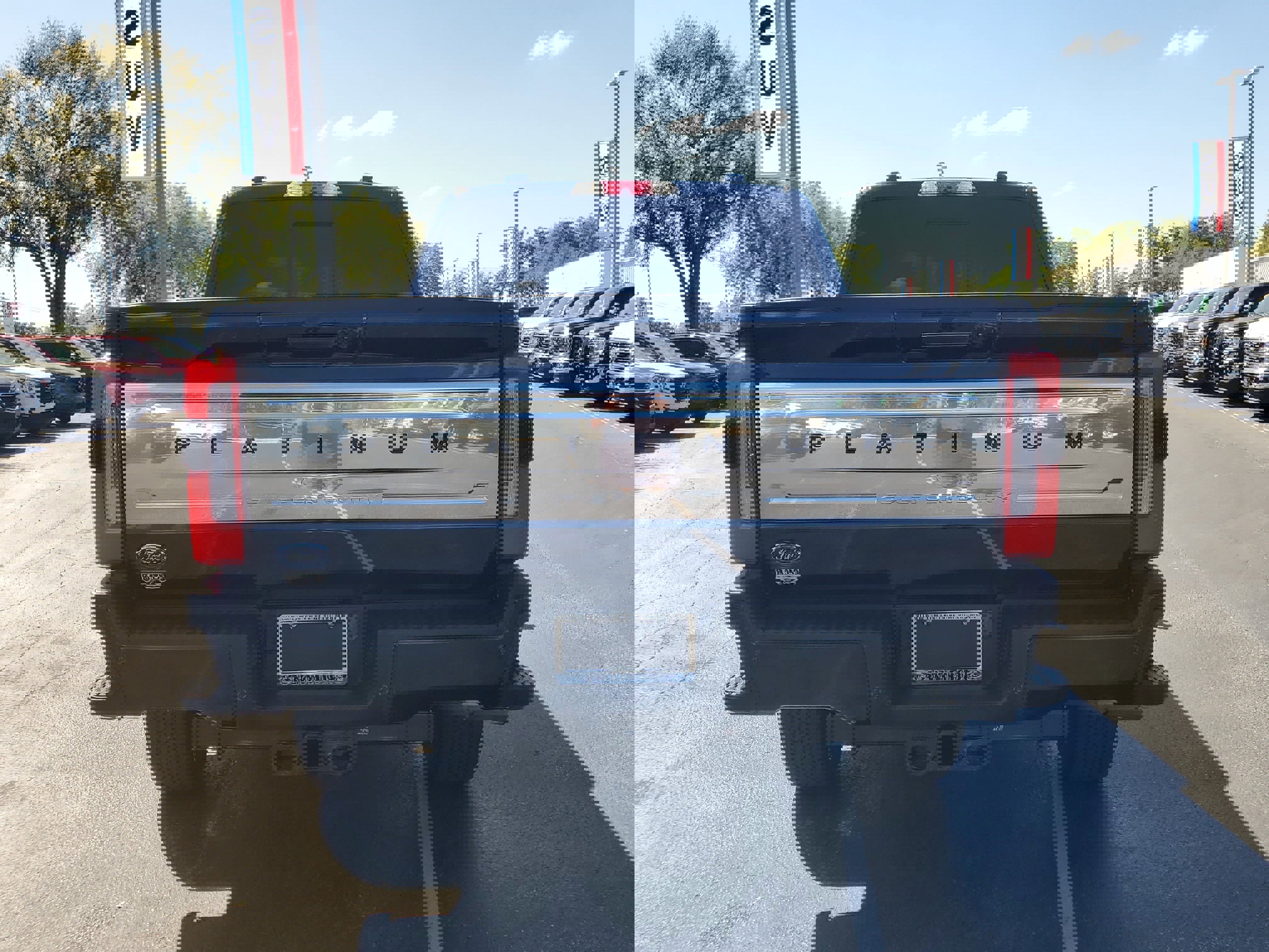 Certified 2023 Ford F250 Platinum image 2