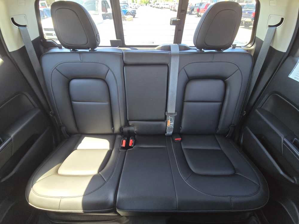 Used 2021 Chevrolet Colorado ZR2 AWD/4WD image 17