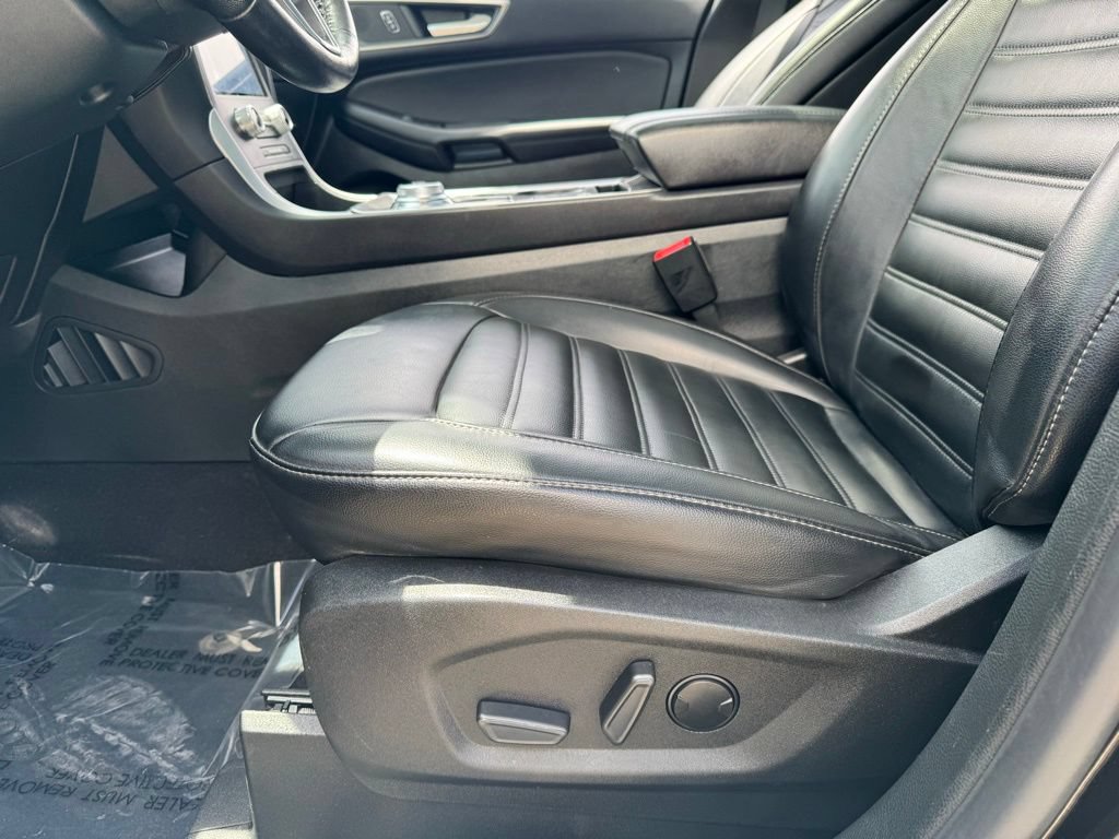 Certified 2023 Ford Edge SEL w/ Convenience Package AWD/4WD image 5