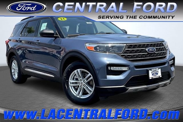Certified 2021 Ford Explorer XLT w/ Equipment Group 202A image 5