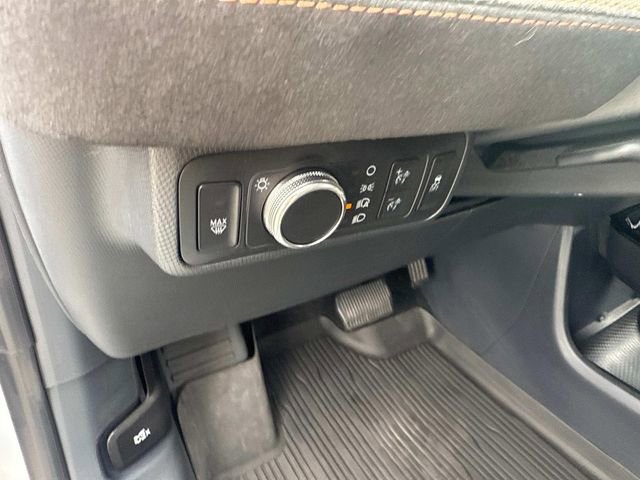 Certified 2022 Ford Mustang Mach-E GT image 21