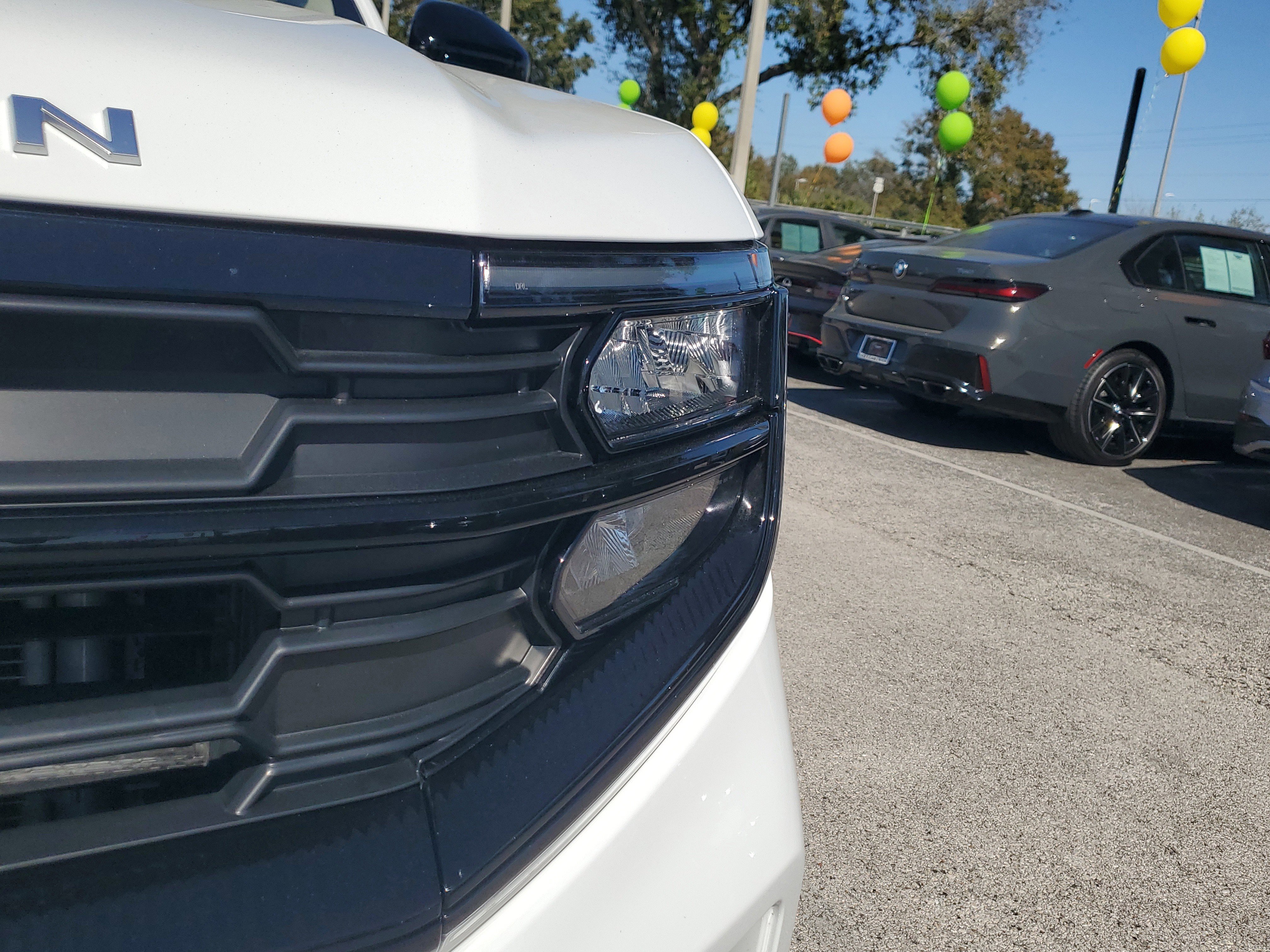 Certified 2025 Ford Expedition Active image 6