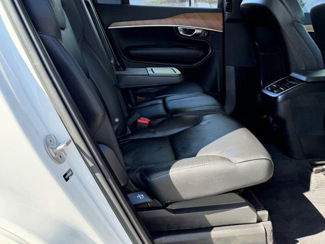 Used 2023 Volvo XC90 B6 Plus w/ Protection Package Premier AWD/4WD image 7
