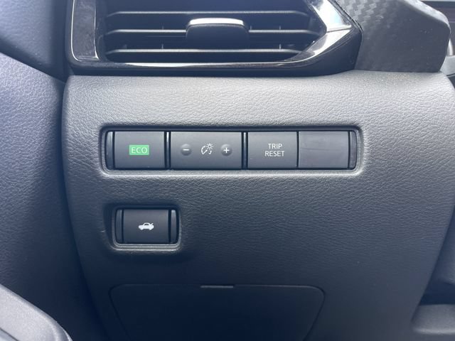 Used 2024 Nissan Sentra SV w/ All-Weather Package FWD image 28