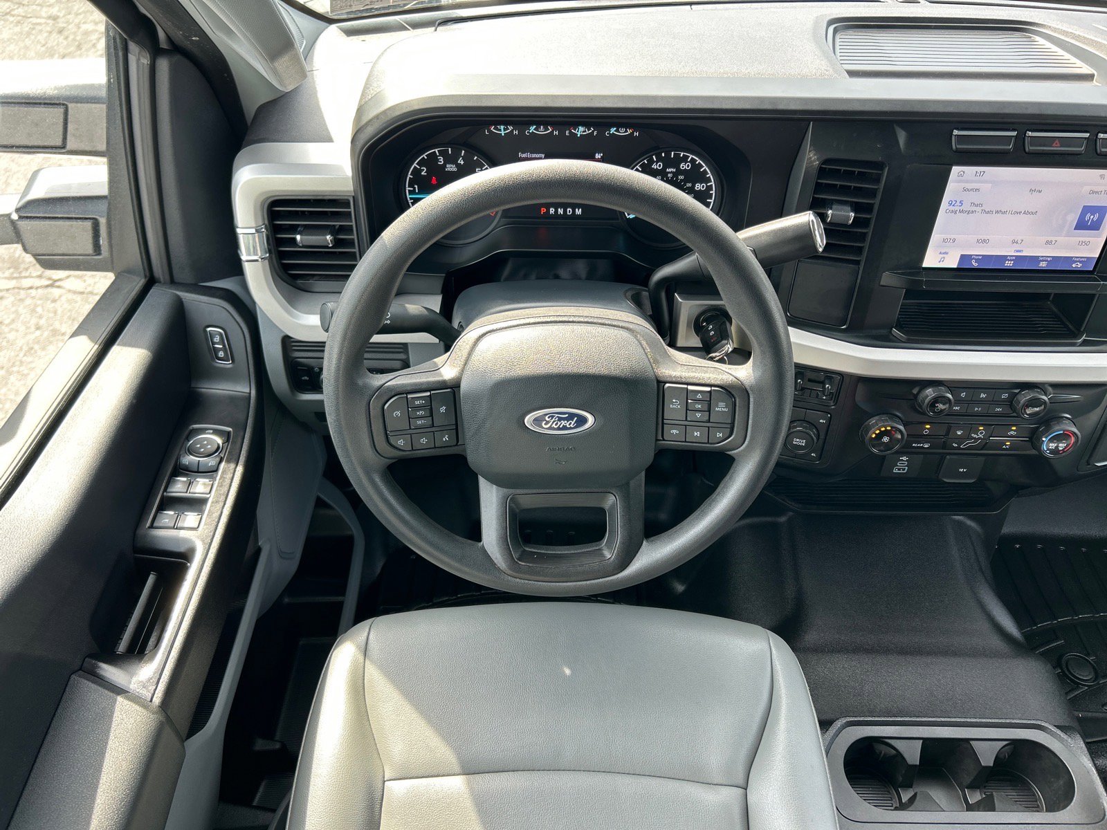 Certified 2023 Ford F250 XL w/ XL Off-Road Package image 2