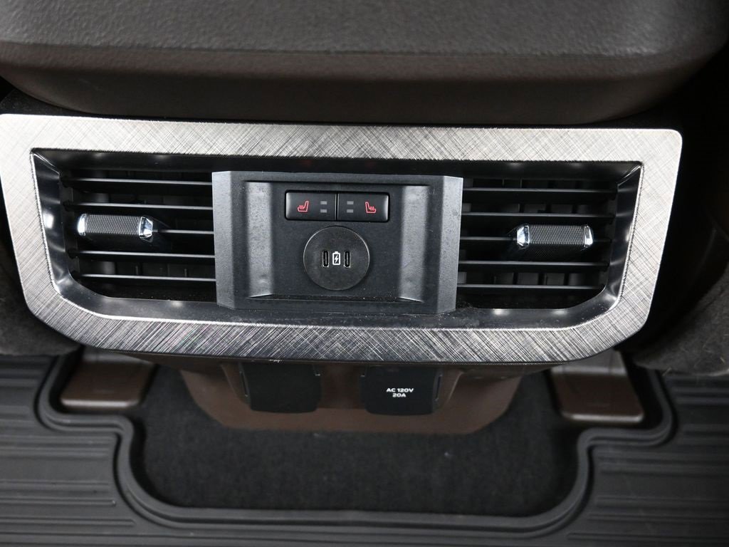 Certified 2024 Ford F450 King Ranch w/ FX4 Off-Road Package image 16