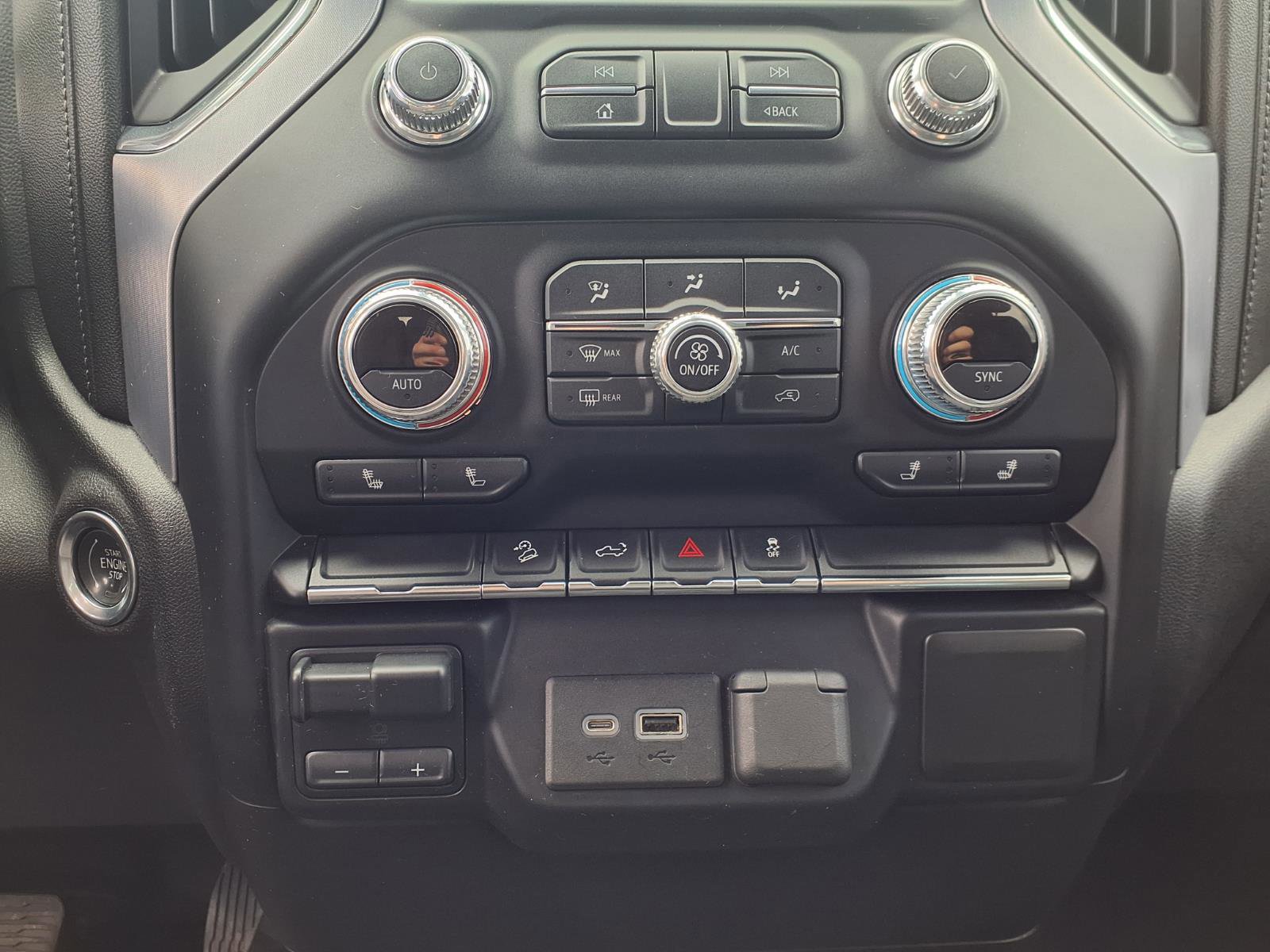 Used 2020 GMC Sierra 2500 SLE w/ SLE Value Package; image 14