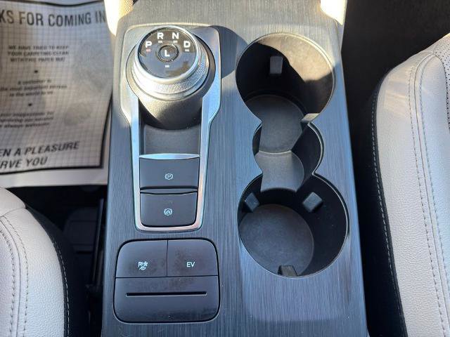 Certified 2022 Ford Escape SEL w/ Technology Package FWD image 18