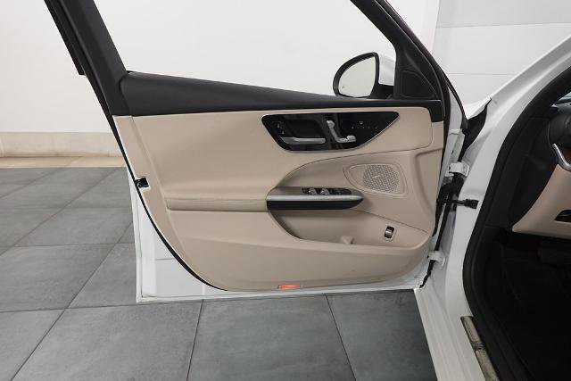 Used 2025 Mercedes-Benz C 300 4MATIC Sedan image 23