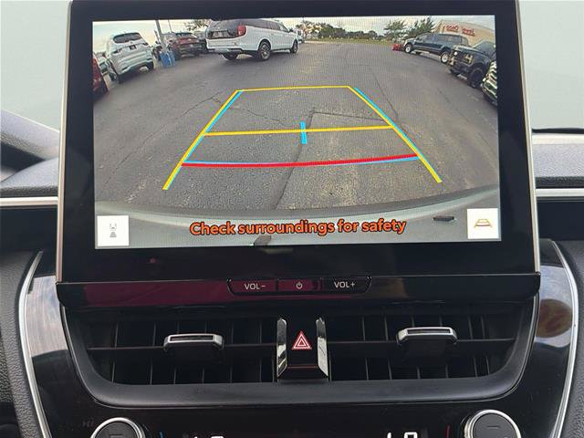 Used 2026 Toyota Corolla Cross XLE FWD image 29