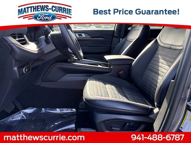 Certified 2025 Ford Explorer ST-Line w/ ST-Line Street Pack AWD/4WD image 9