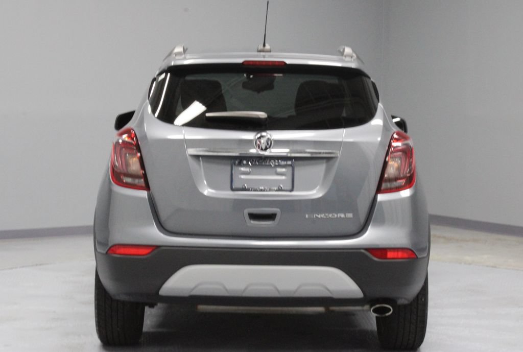 Used 2020 Buick Encore Preferred FWD image 8