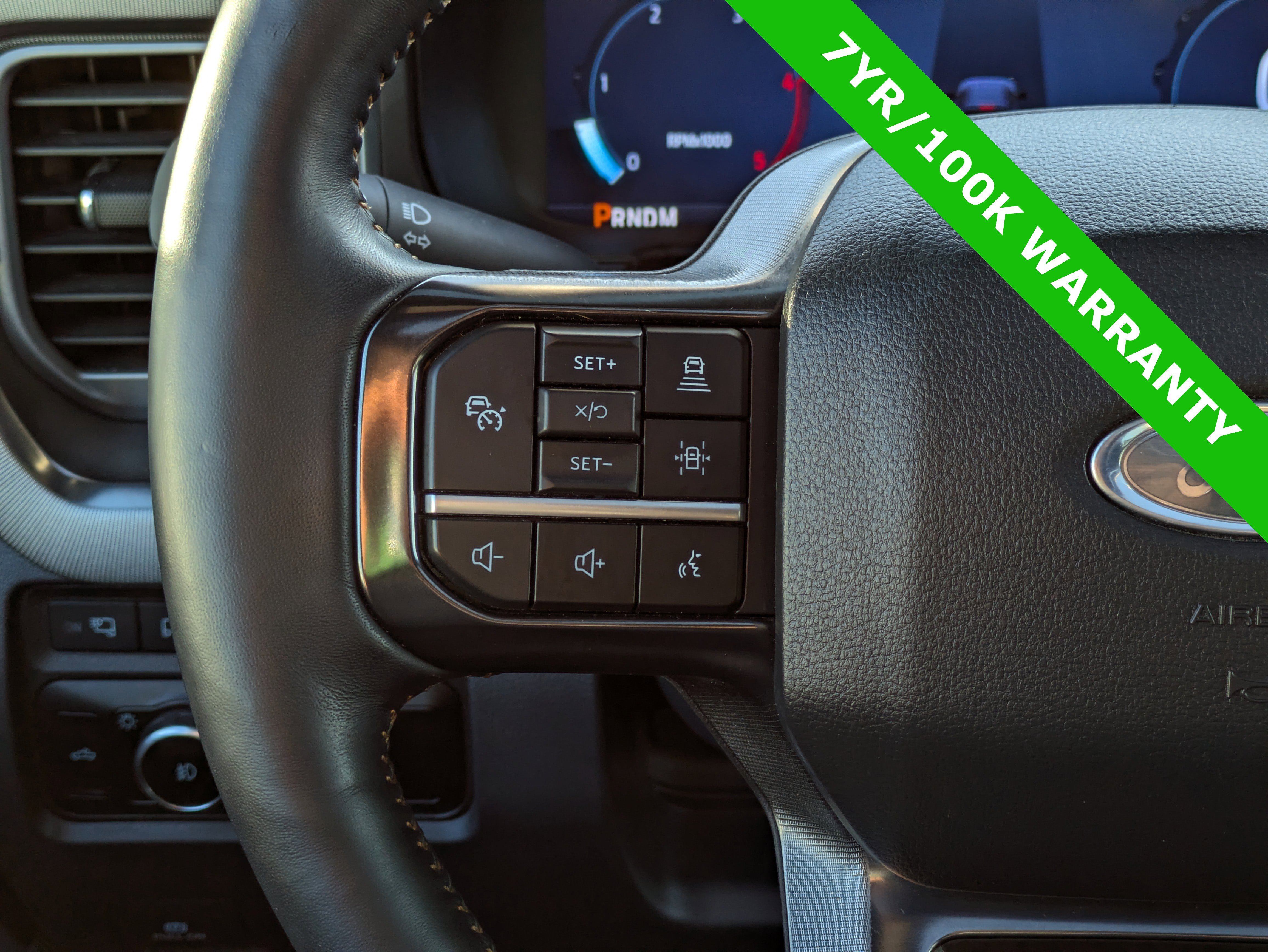 Certified 2024 Ford F350 Platinum image 30