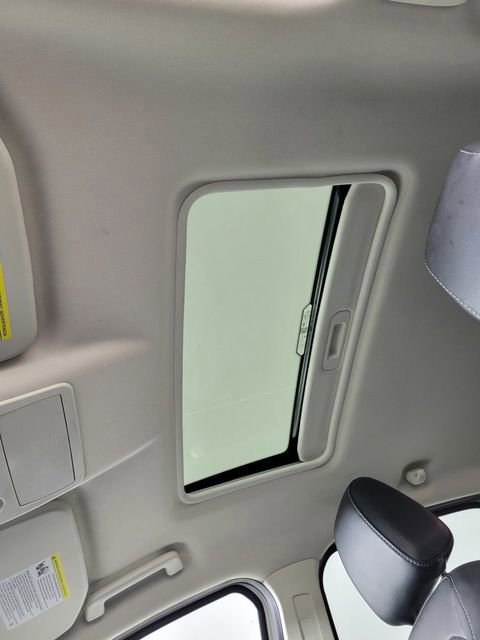 Certified 2020 Ford EcoSport SES w/ SES Black Appearance Package image 33