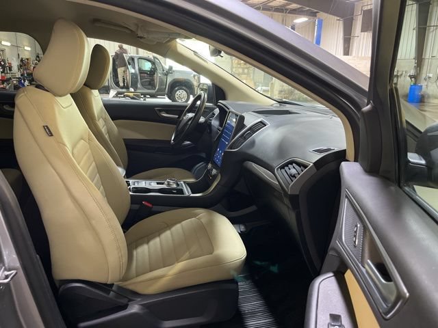 Certified 2024 Ford Edge SE AWD/4WD image 25