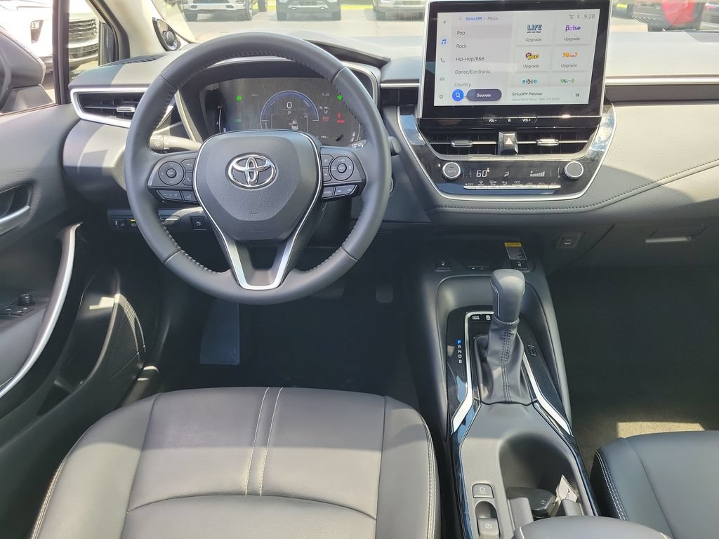 Used 2025 Toyota Corolla XLE FWD image 12