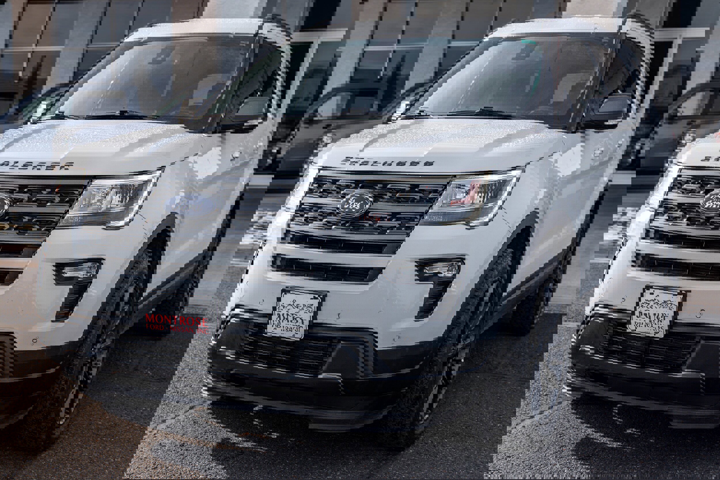 Certified 2018 Ford Explorer XLT w/ Equipment Group 202A image 1