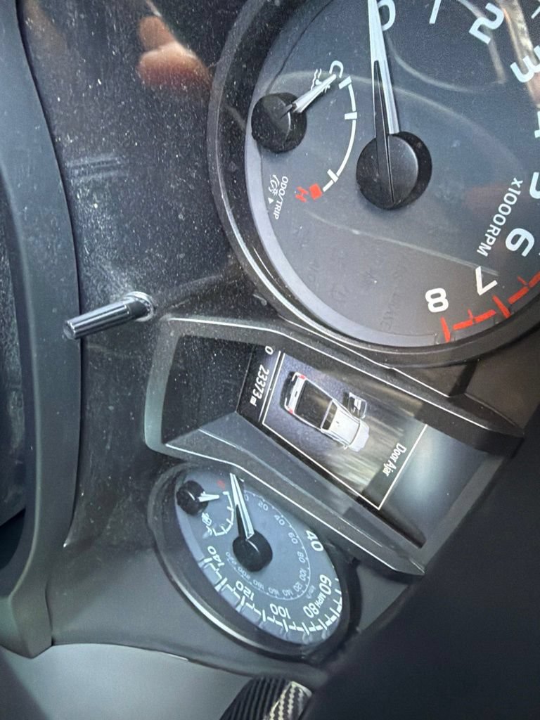 Used 2022 Toyota Tacoma TRD Sport w/ Technology Package RWD image 3